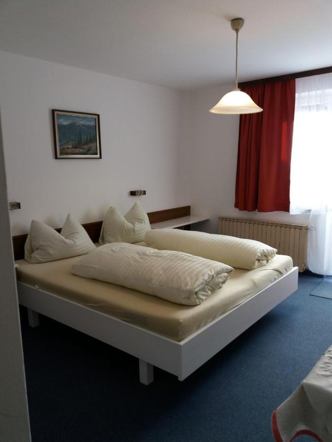 לינה וארוחת בוקר Saint Wolfgang Haus Alpenrose מראה חיצוני תמונה